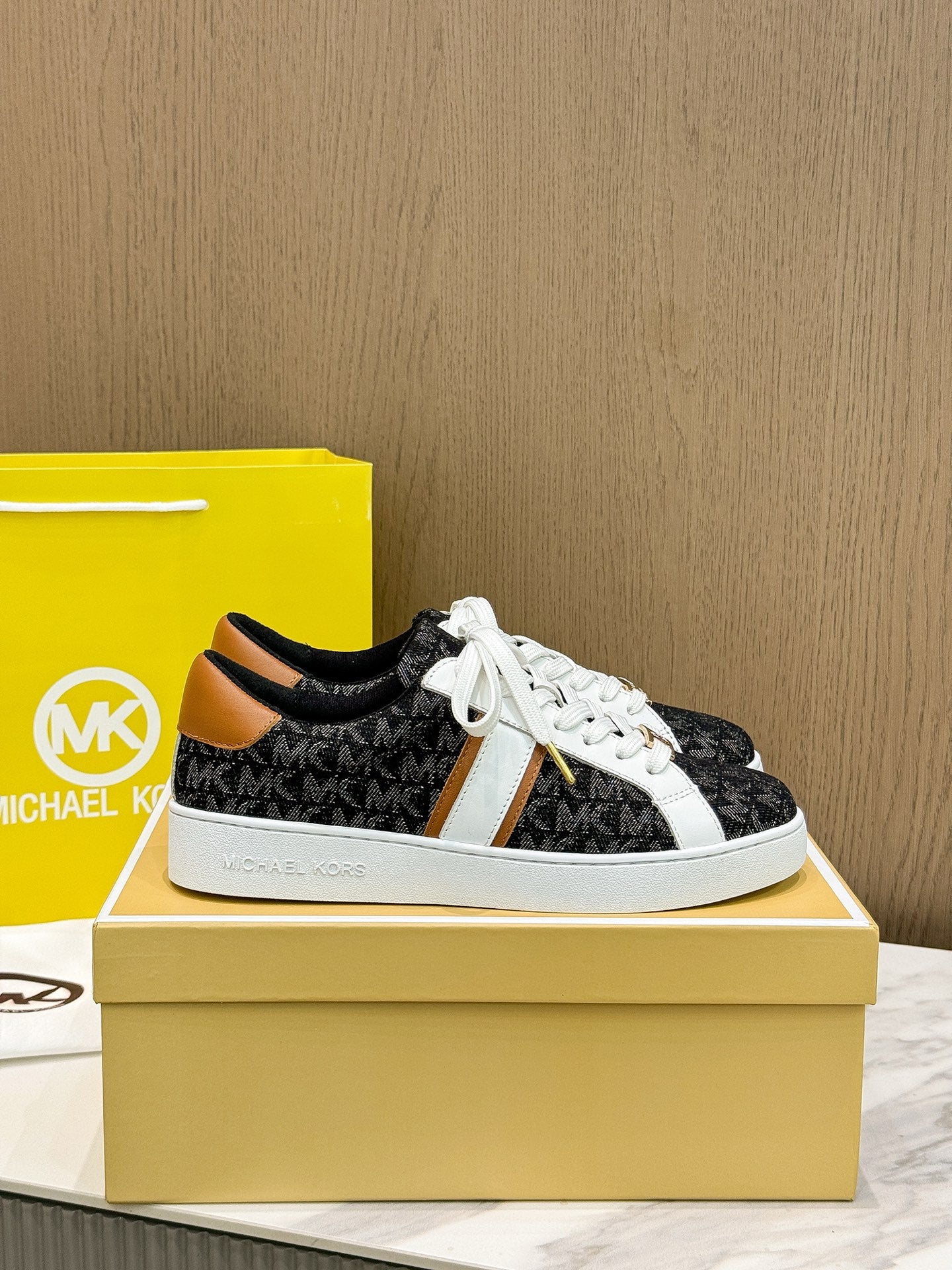 285ZA48Z Popular high-quality shoes