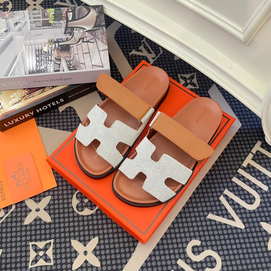 14H72Z Popular Slippers