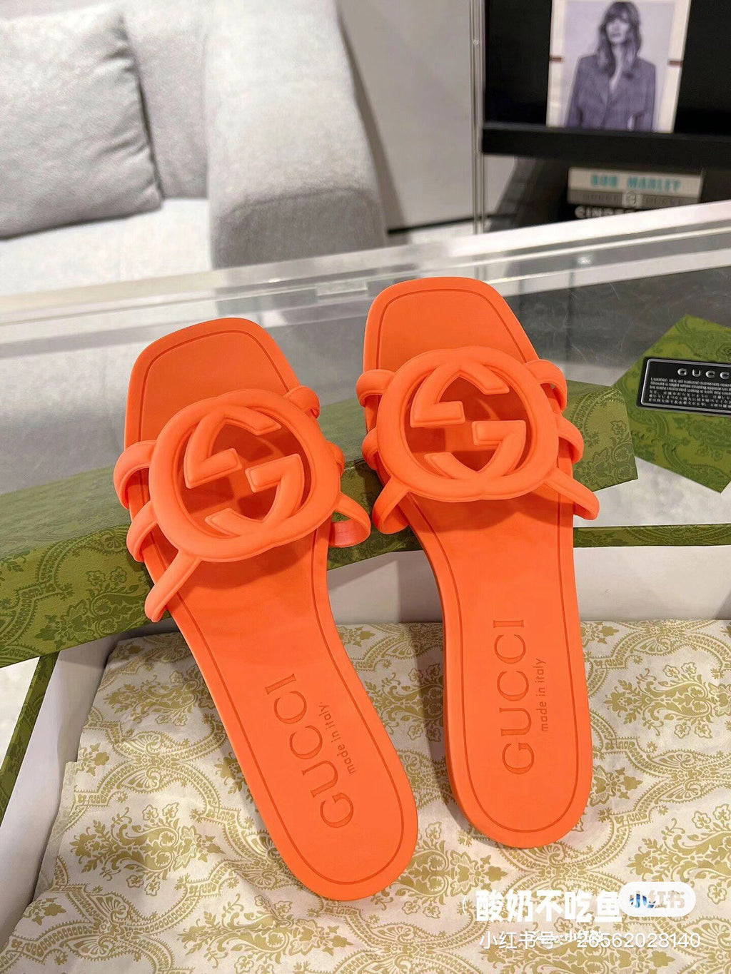 14B172Z Popular Slippers