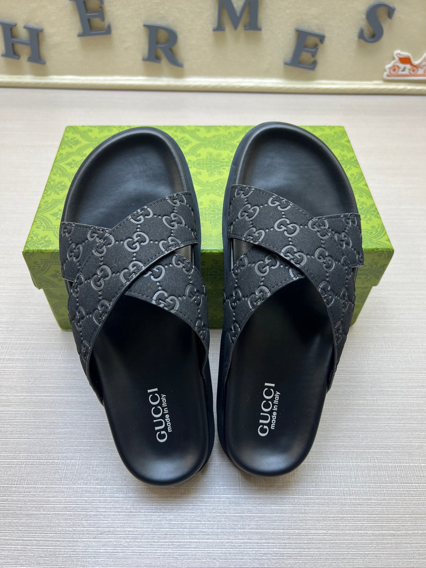 5QB15Z Popular Slippers