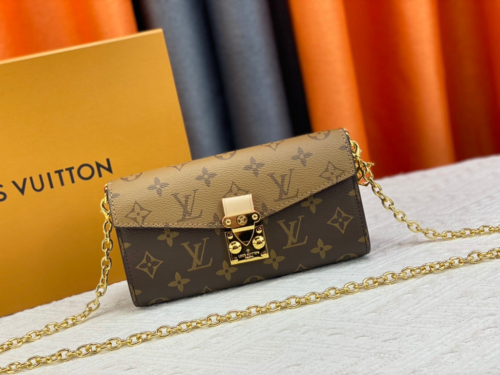 1XE32B Popular  leather bag 