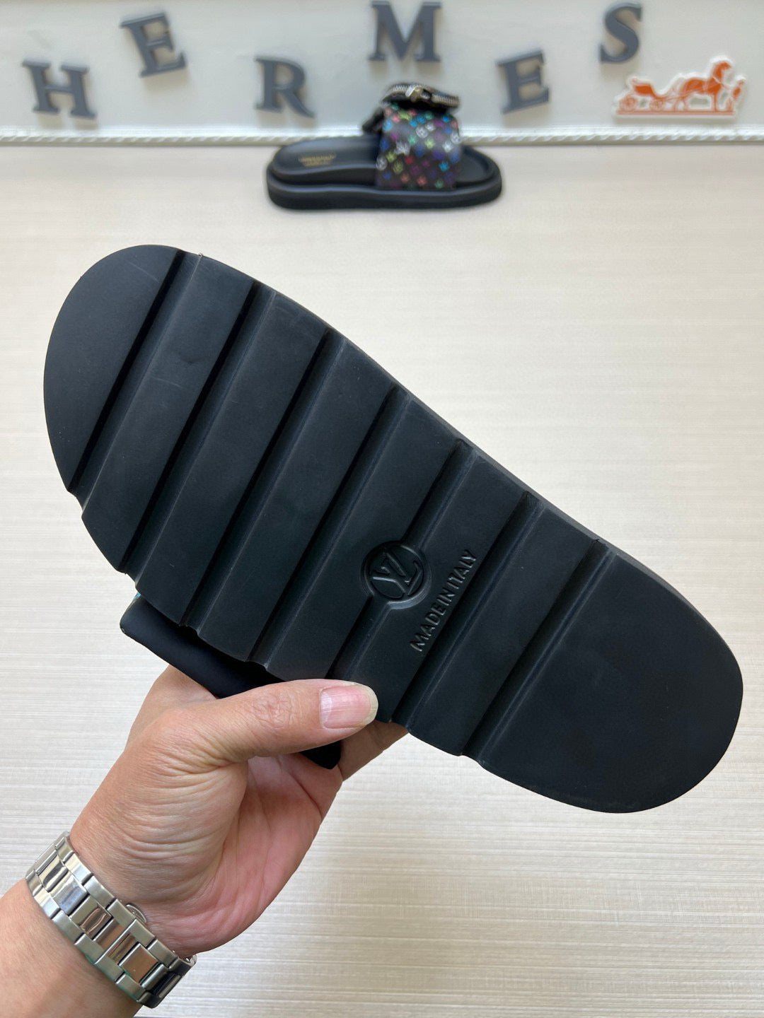 5QE1Z Popular Slippers