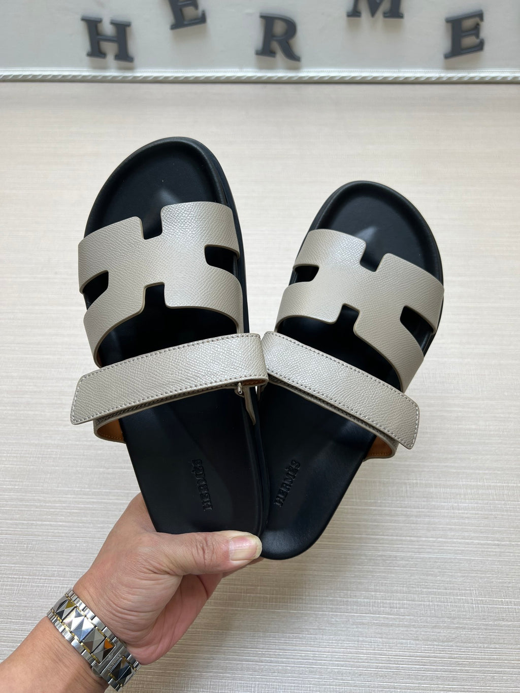 54H1Z Popular slippers