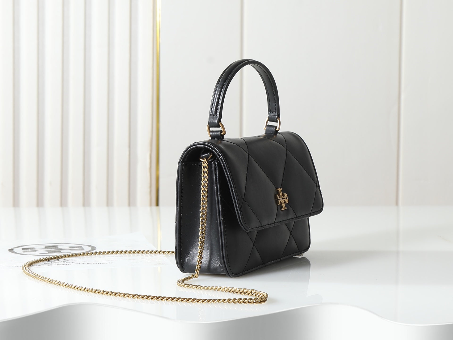 B1X56A26 Popular leather bag