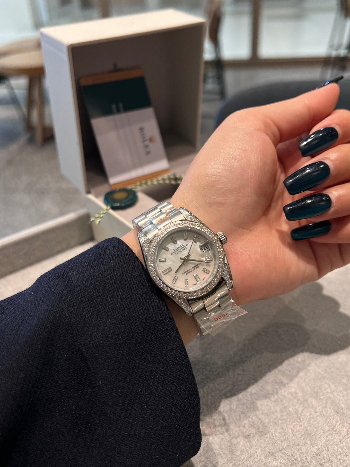 136RL26L Popular Watches