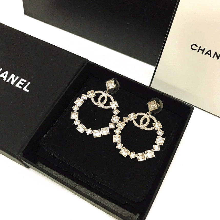 14C791E Popular Earrings