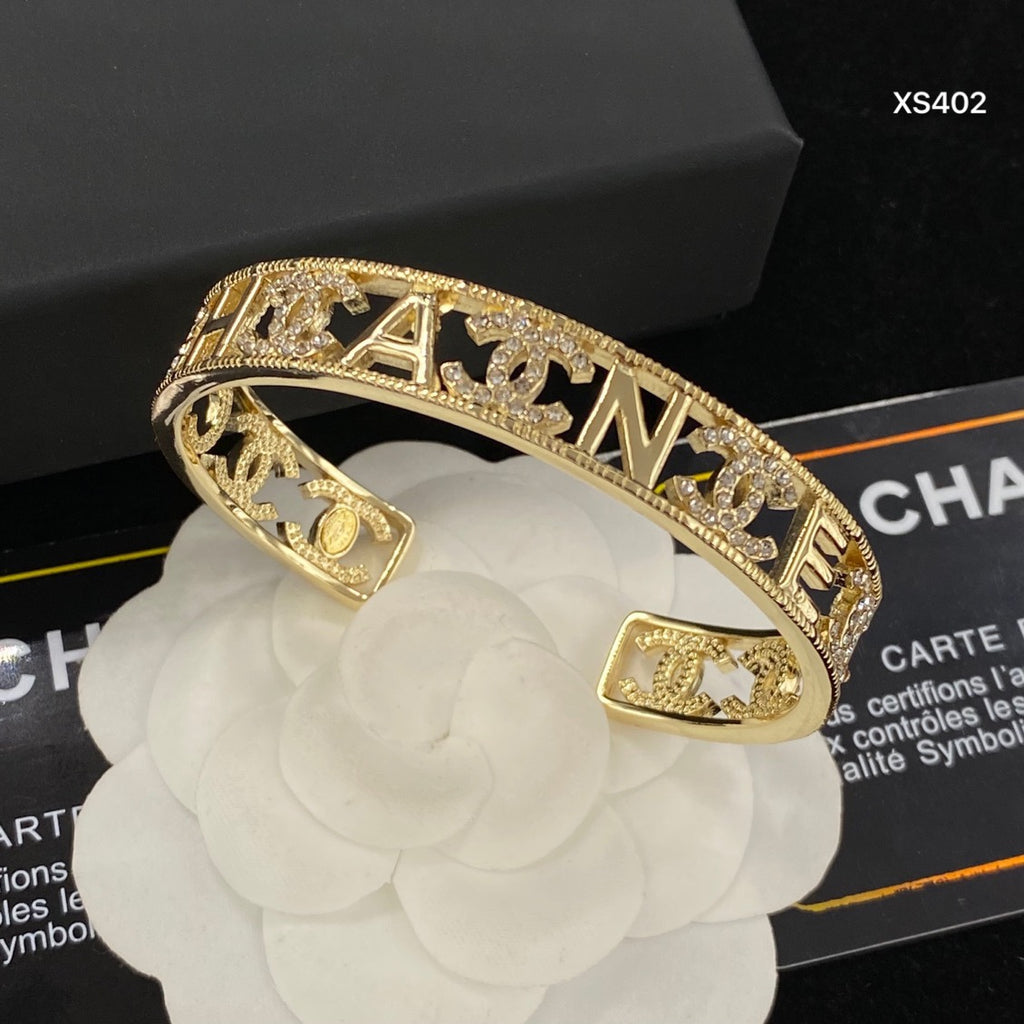 1C203K  Popular Bracelets