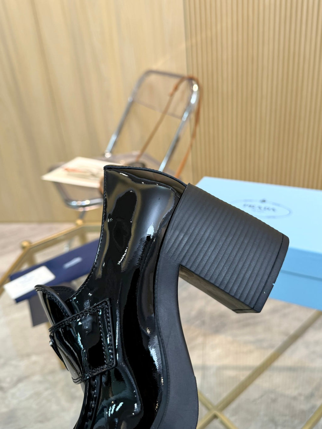 285ZPD63Z  Popular leather High heels