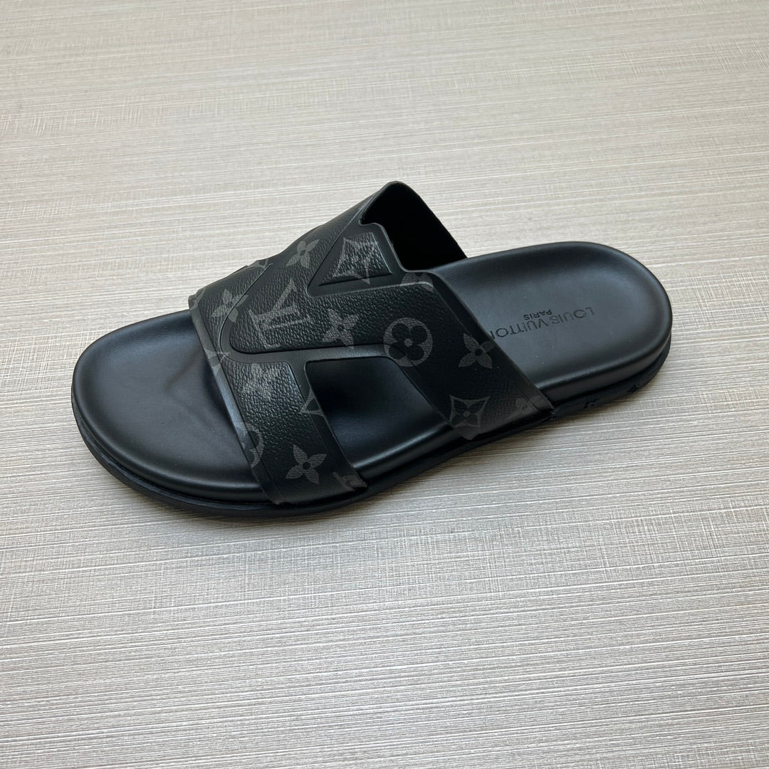 54E111Z Popular slippers