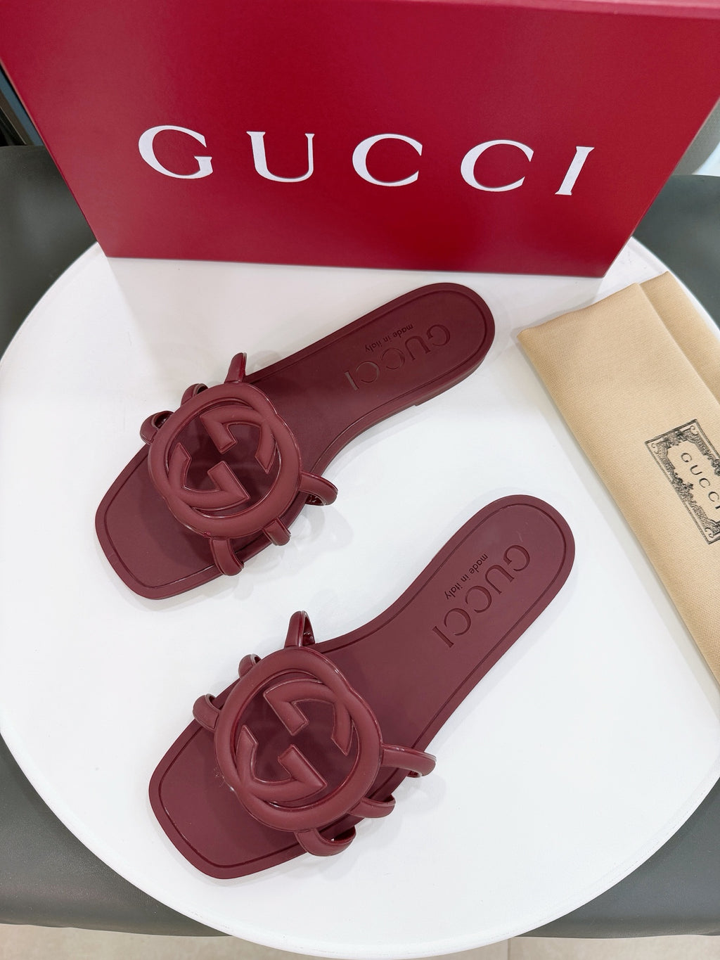 Z2X66B60  Popular high-quality slippers