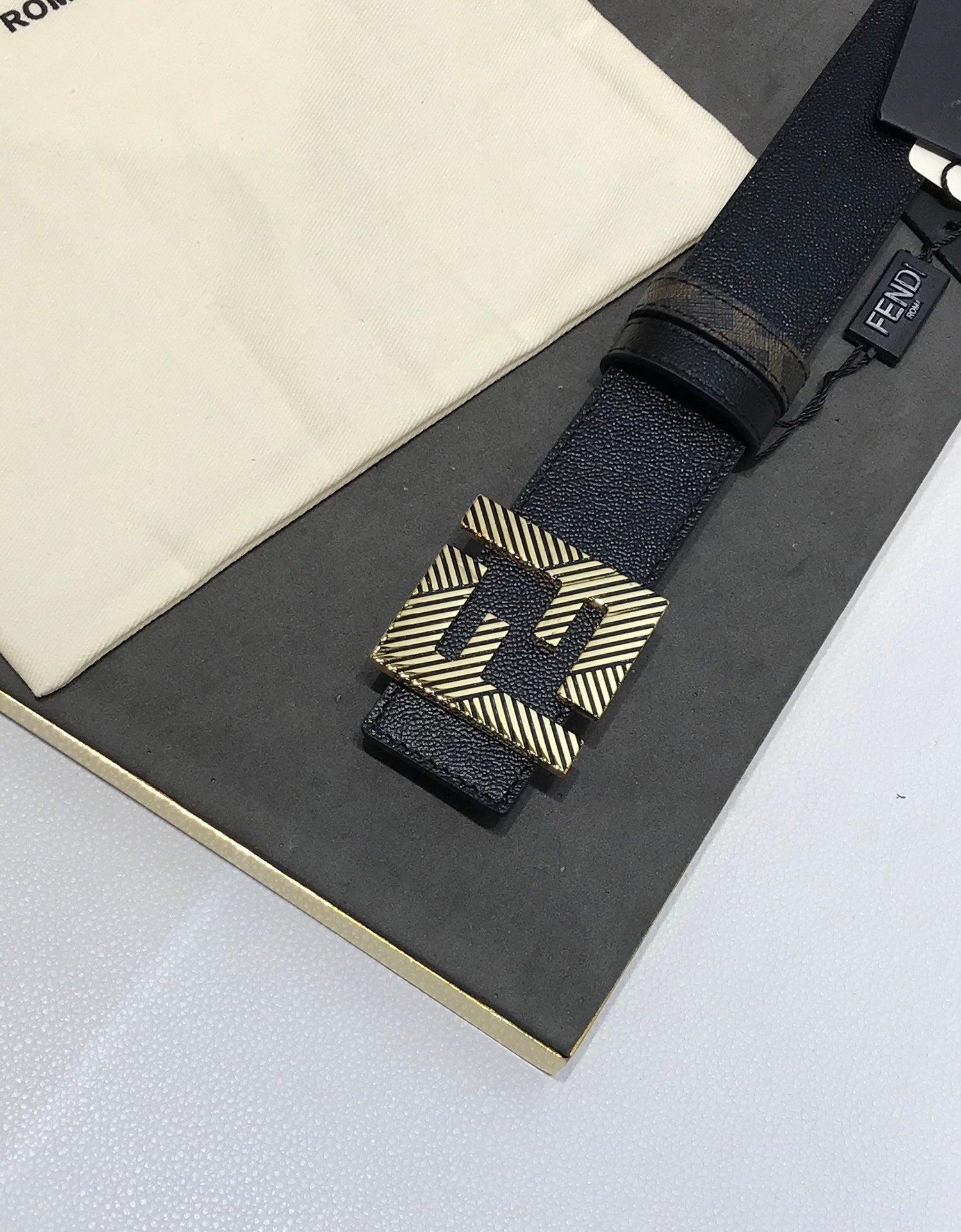 14F77P Popular   High quality belt With full package