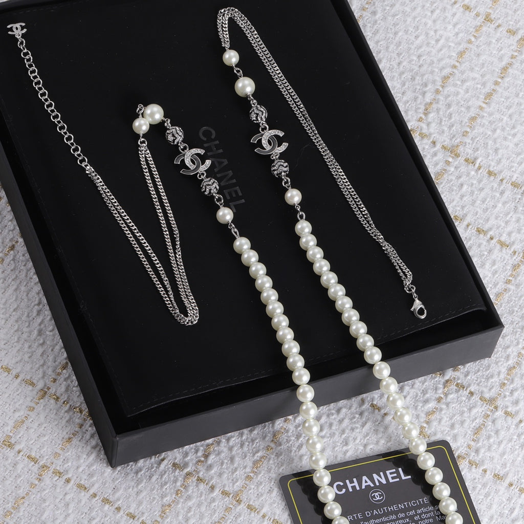 14C841K  Popular   Necklaces