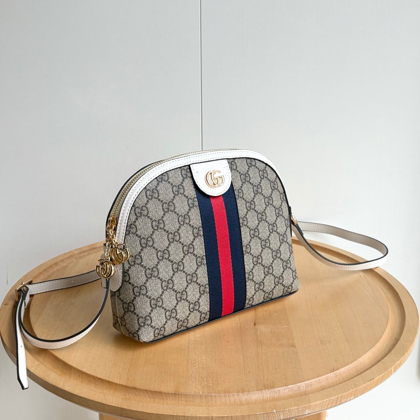 15RB126B Popular bag