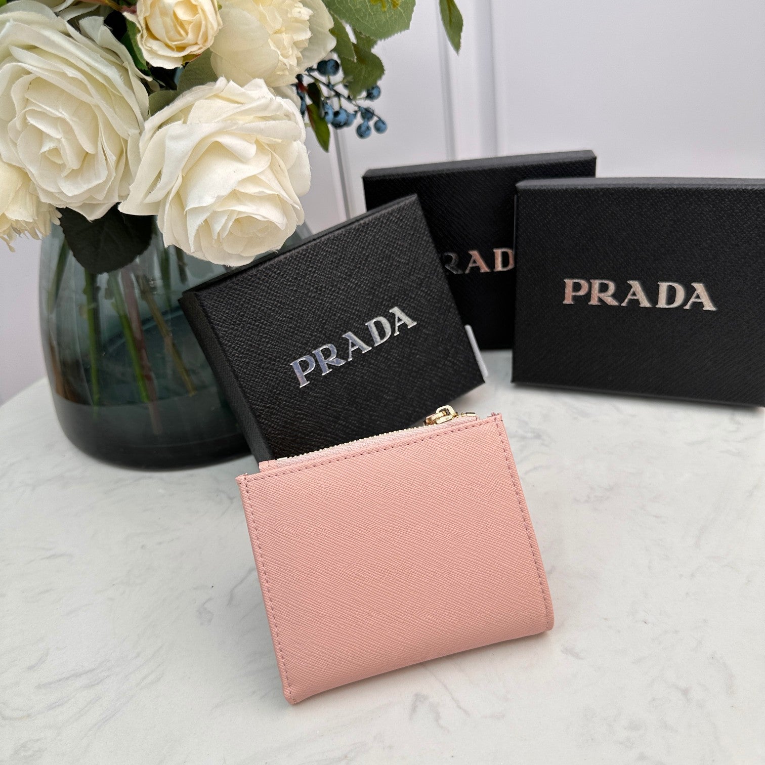 136PP2B Popular card holder