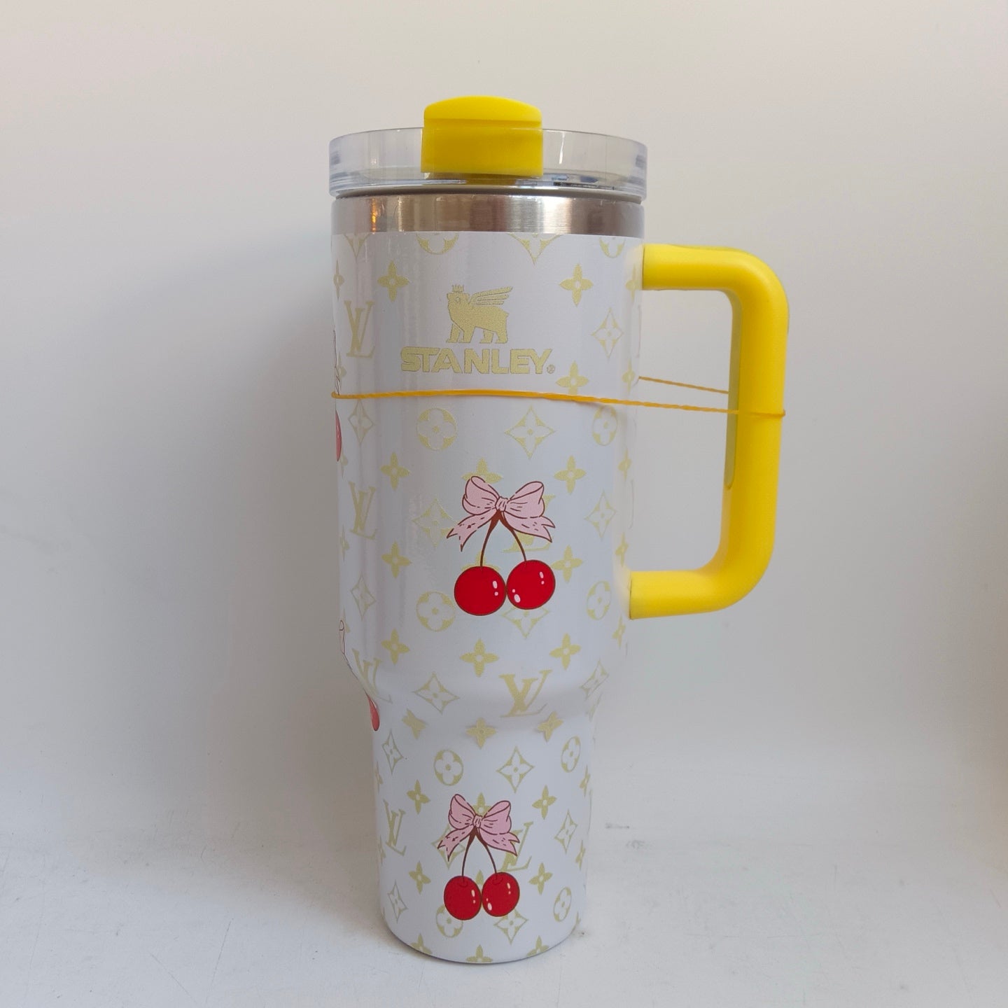 156NE2A Popular  Cups