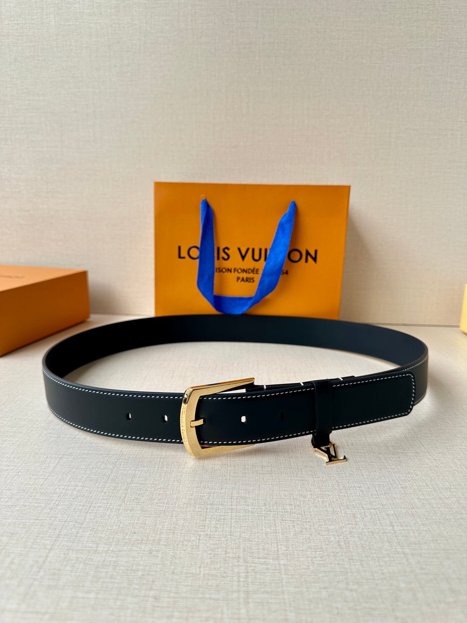 1WE161P Popular  High quality belt With full package