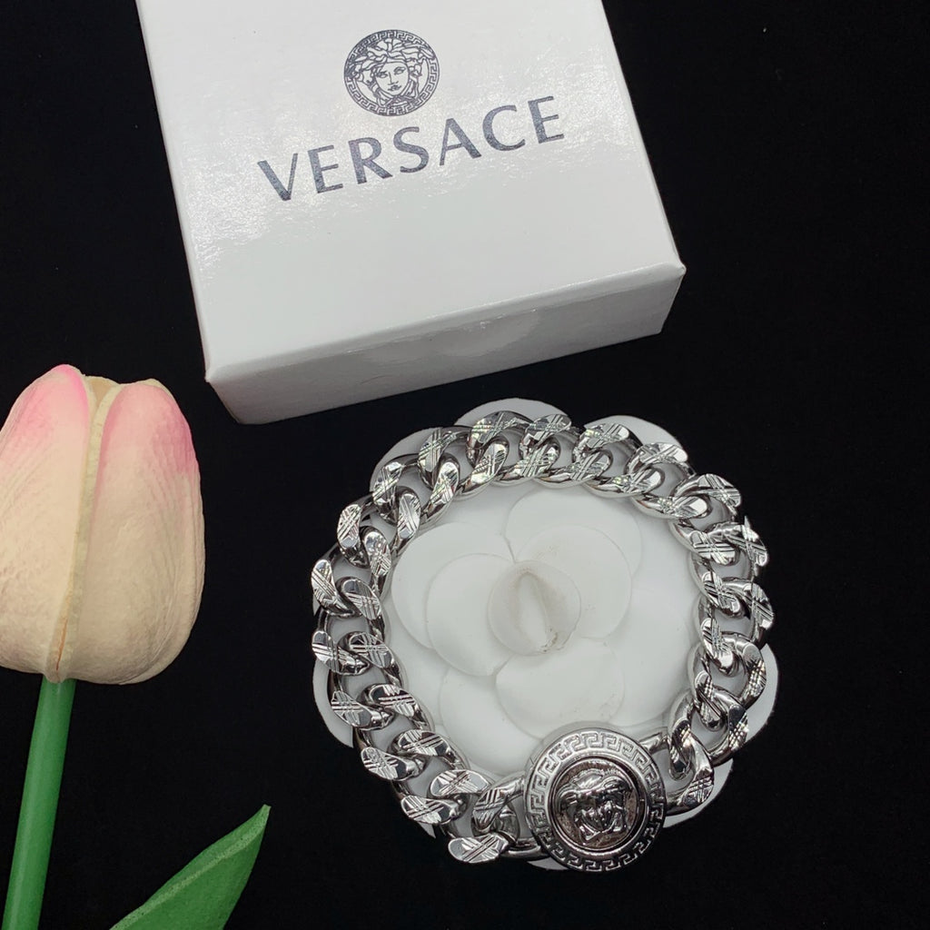 14V118X  Popular  Necklaces