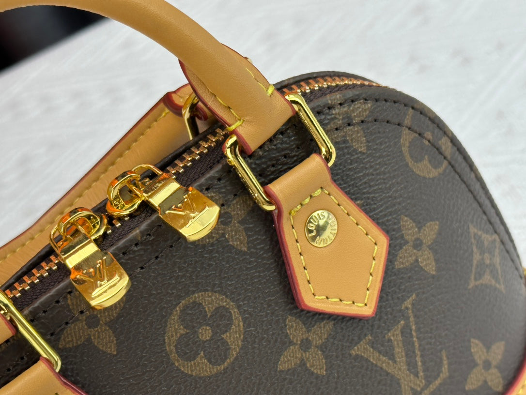 155XE20B Popular leather bag