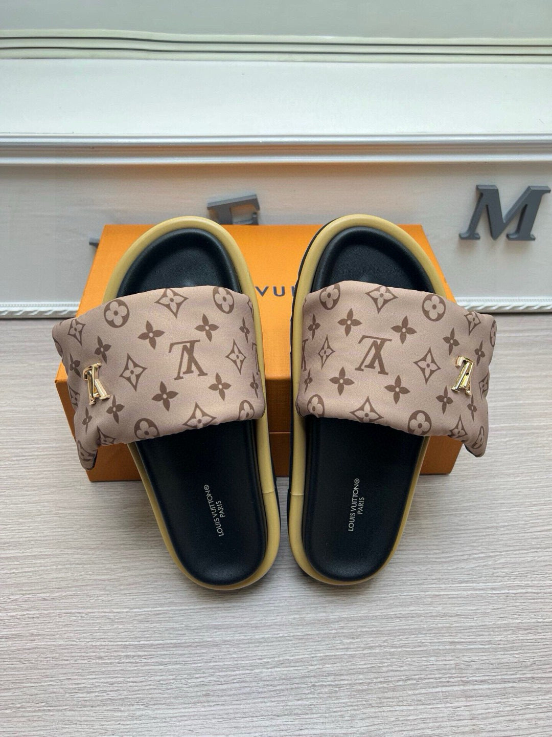 5QE10Z Popular  Slippers