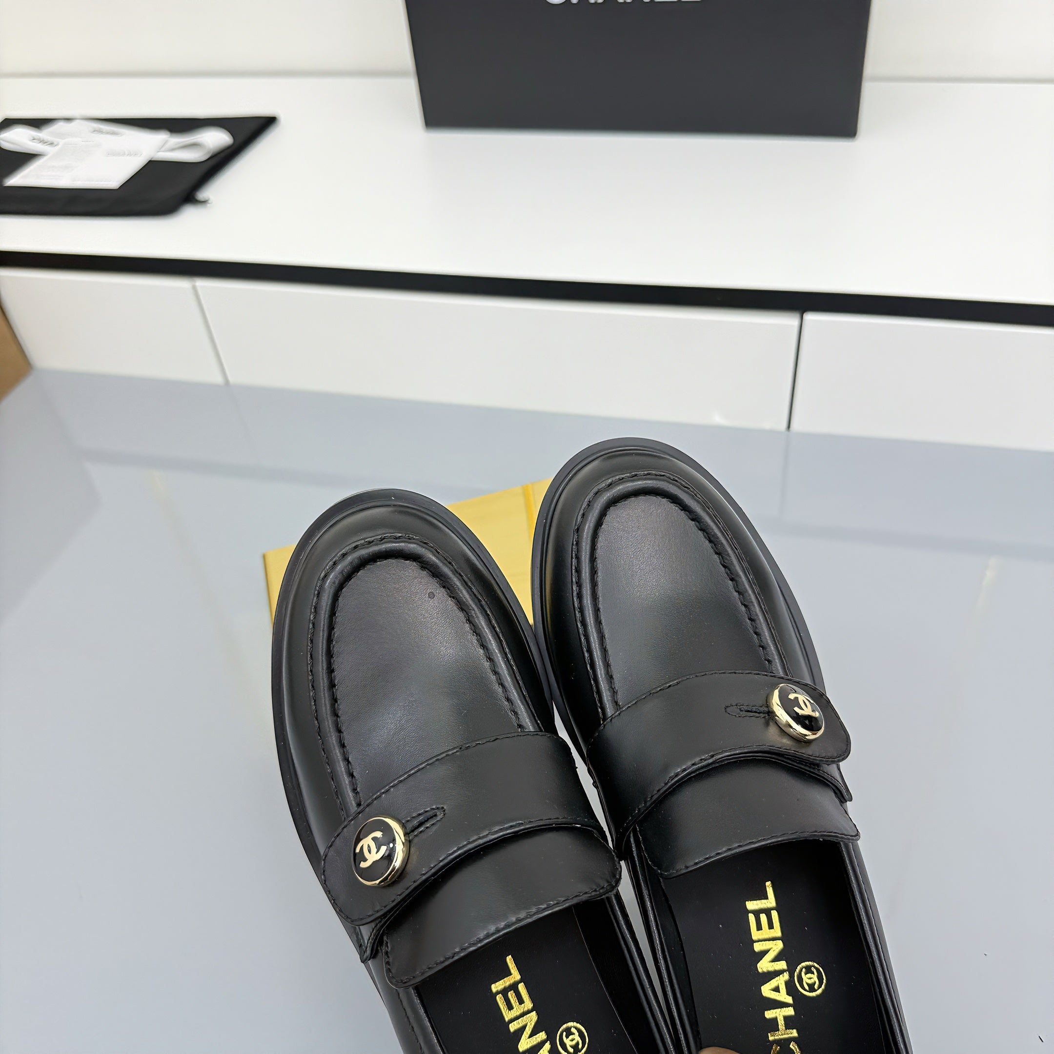 2105QC389Z Popular high-quality leather Shoes