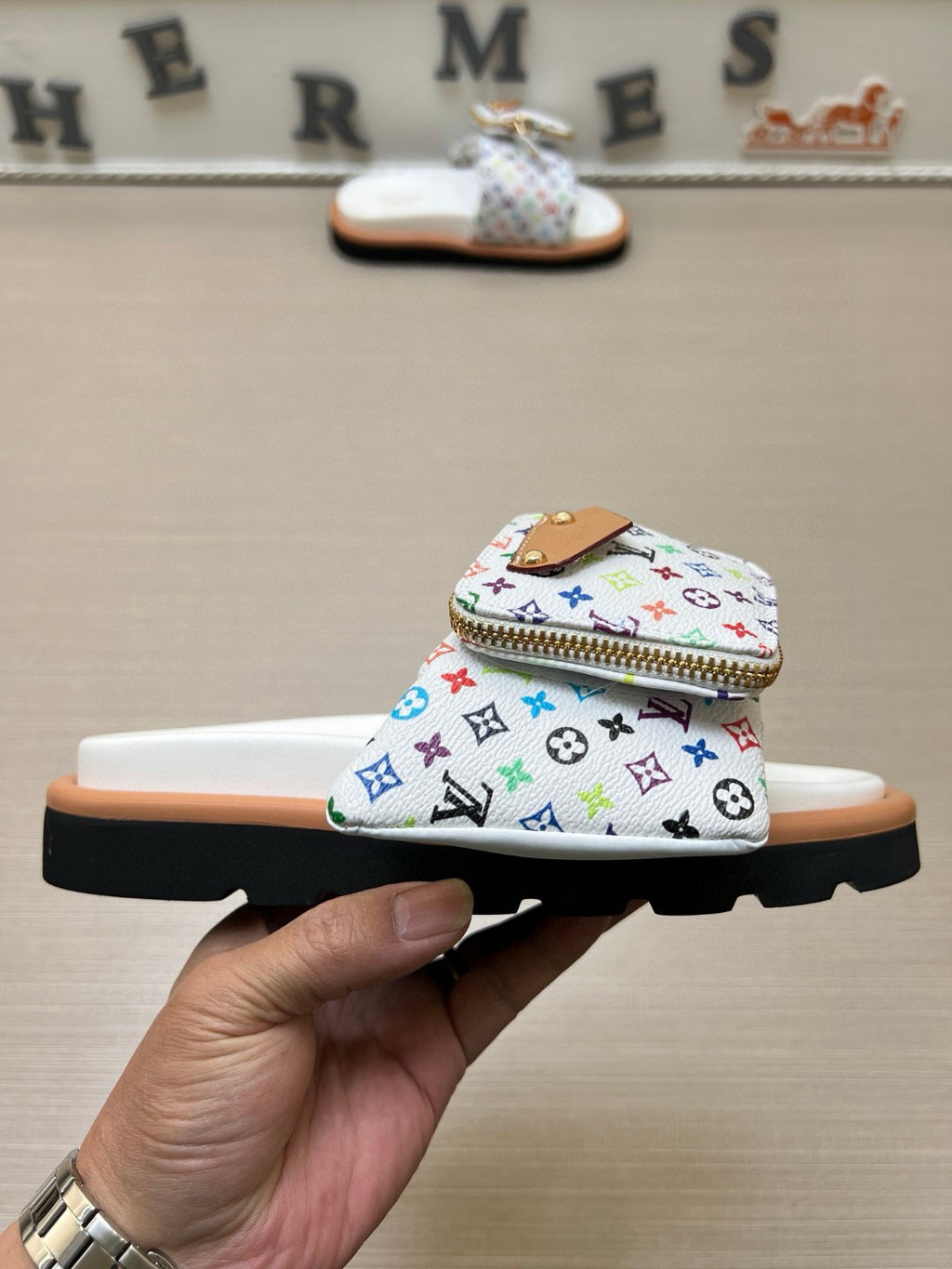 5QE1Z Popular Slippers