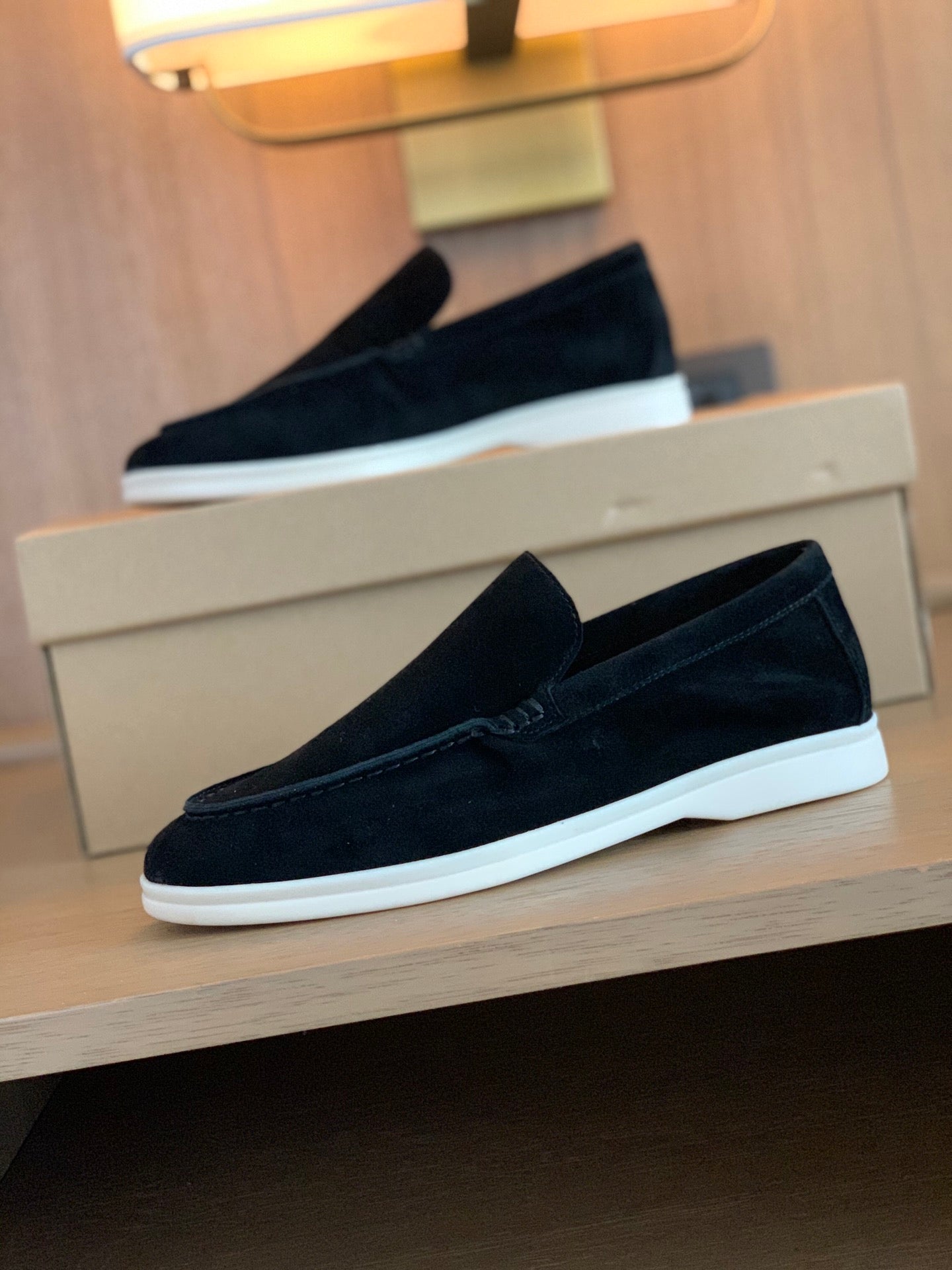 Z2X66A64 Popular high-quality Shoes