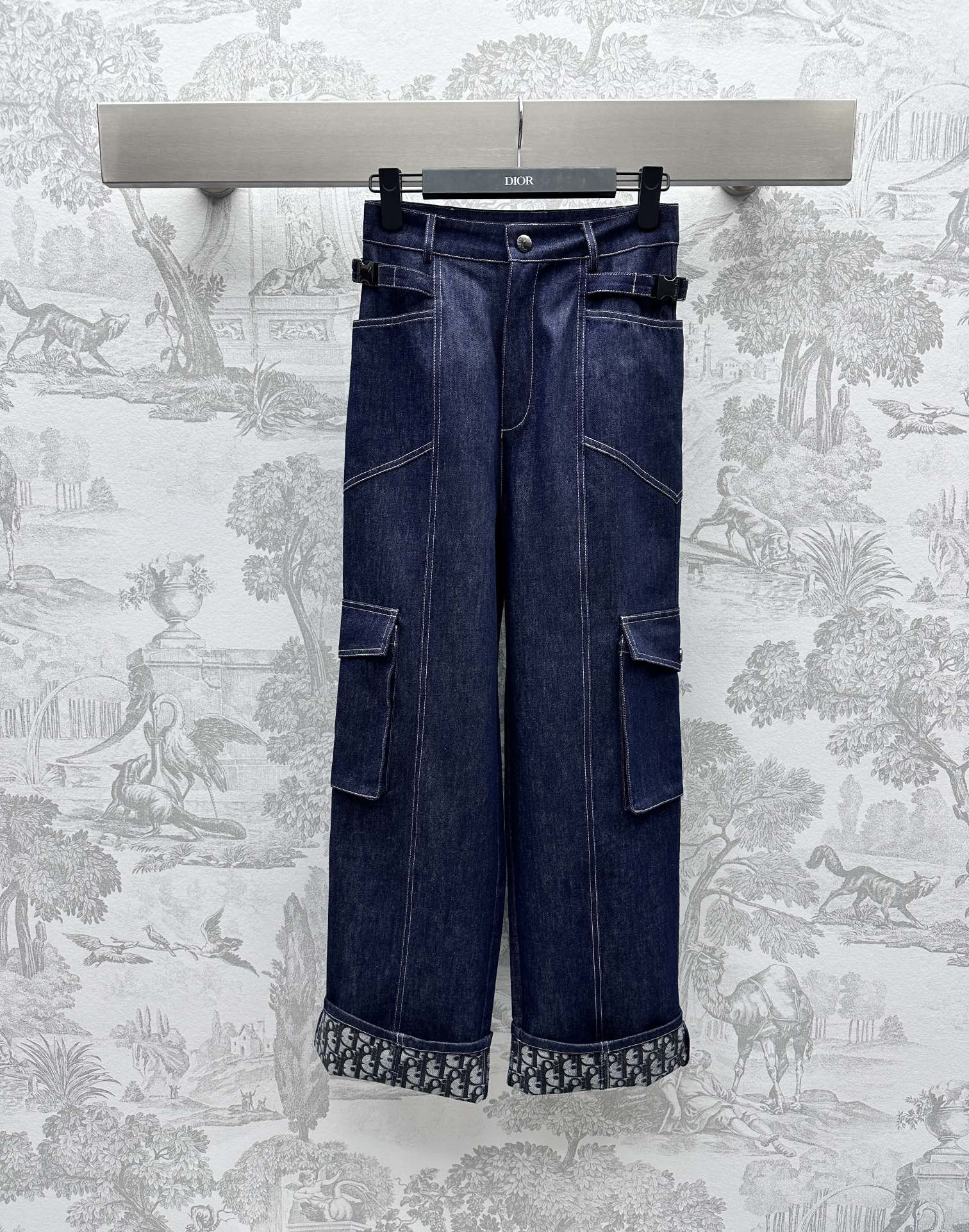 U2X56D60 Popular Pants fashion jeans