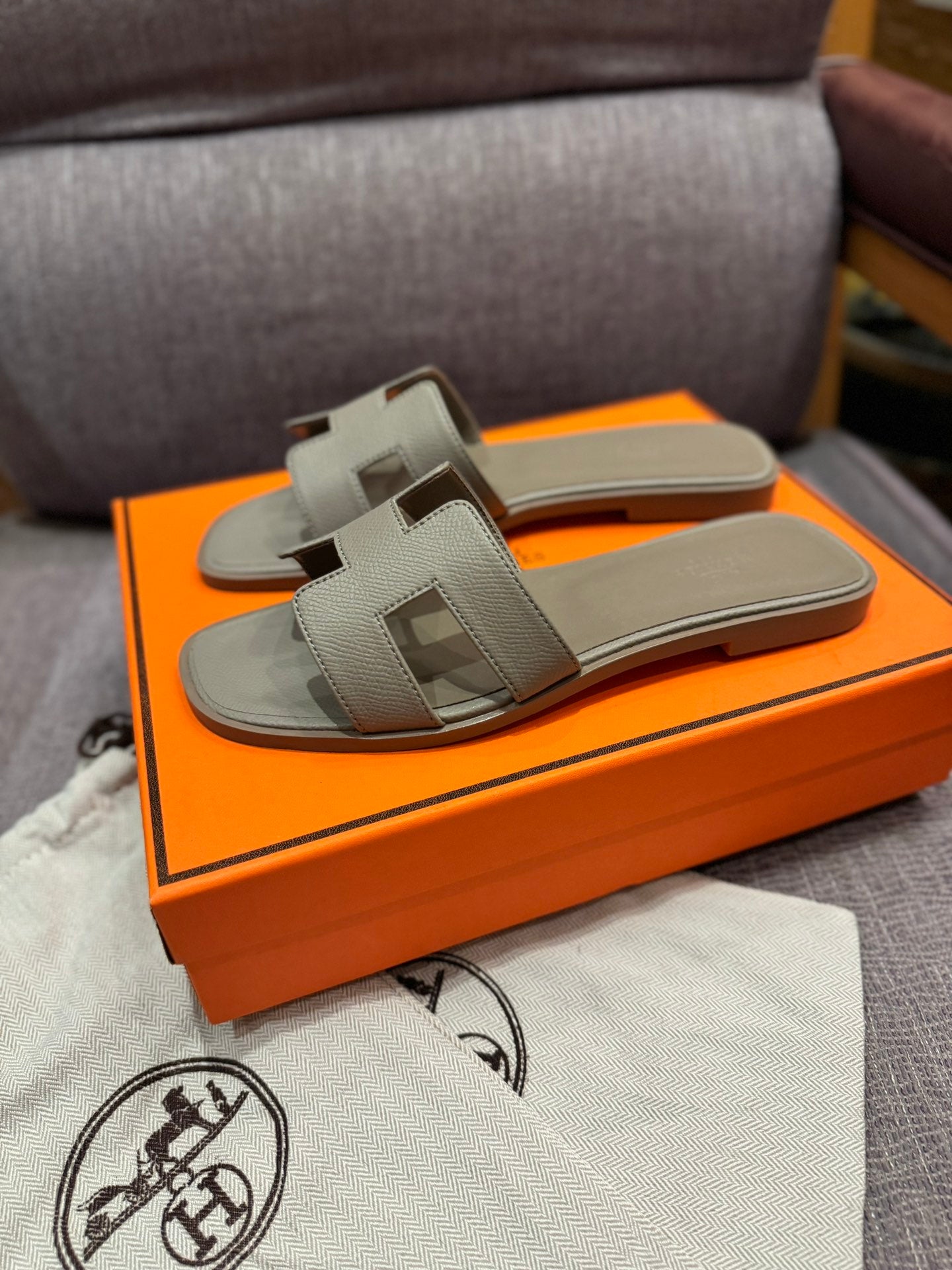 155ZH311Z Popular Slippers