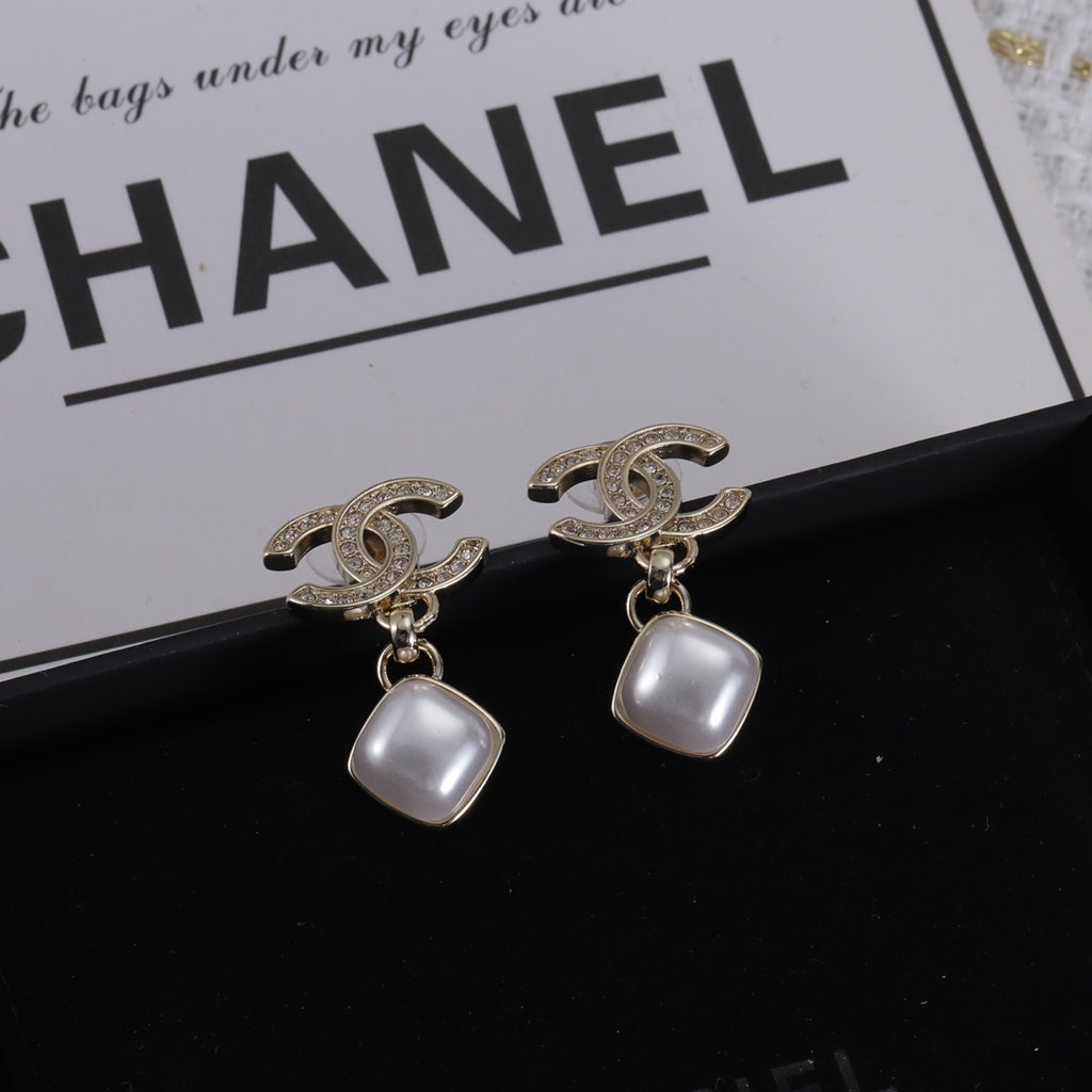 14C300E Popular  Earrings