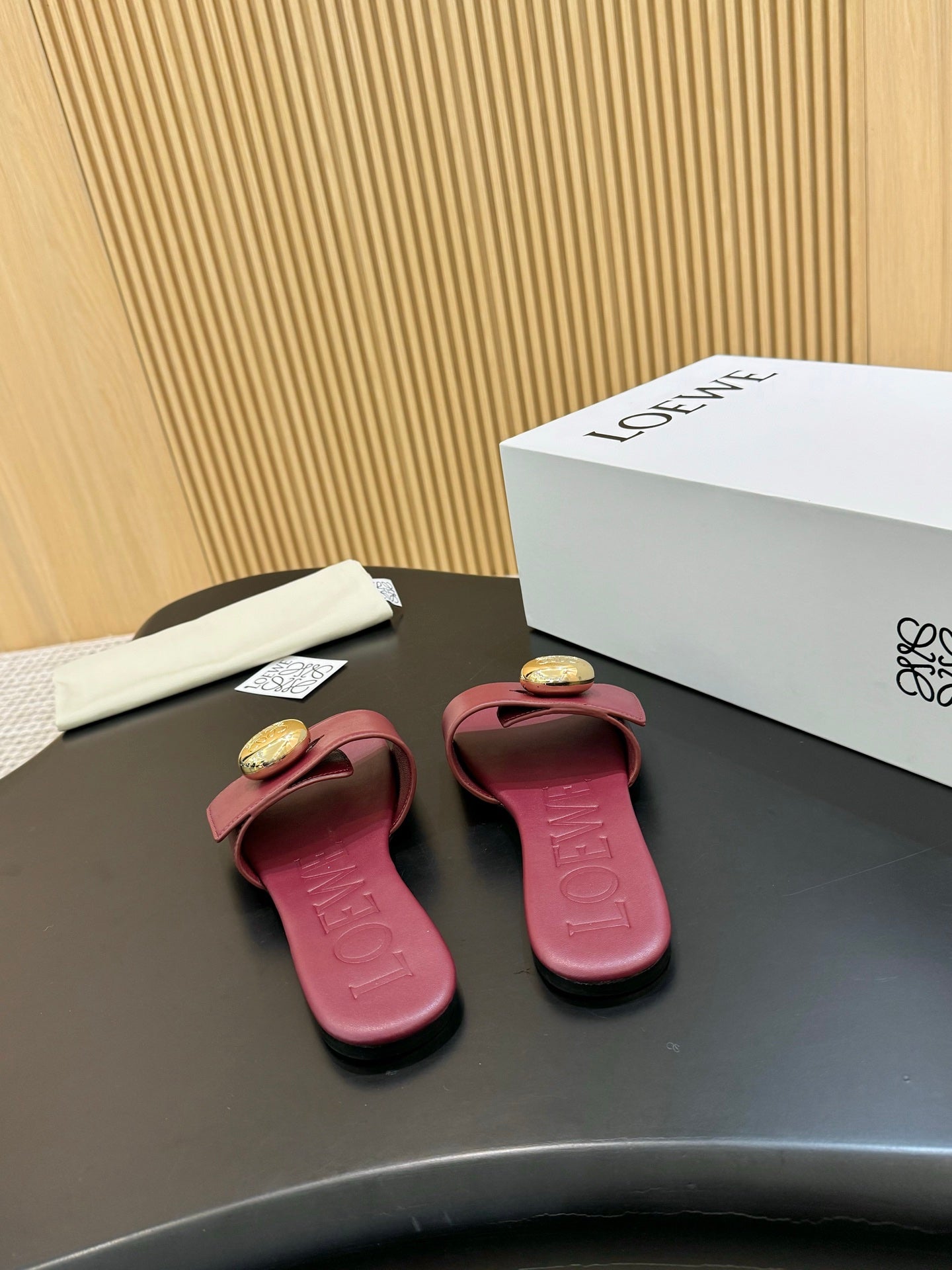 Z2X66V18 Popular high-quality leather Shoes