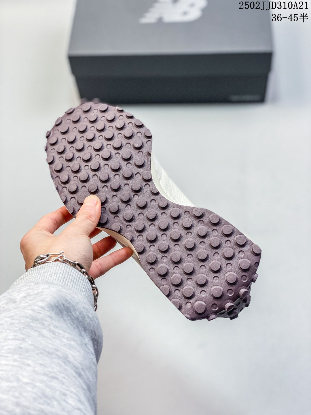 435ZA42Z Popular shoes (No box)
