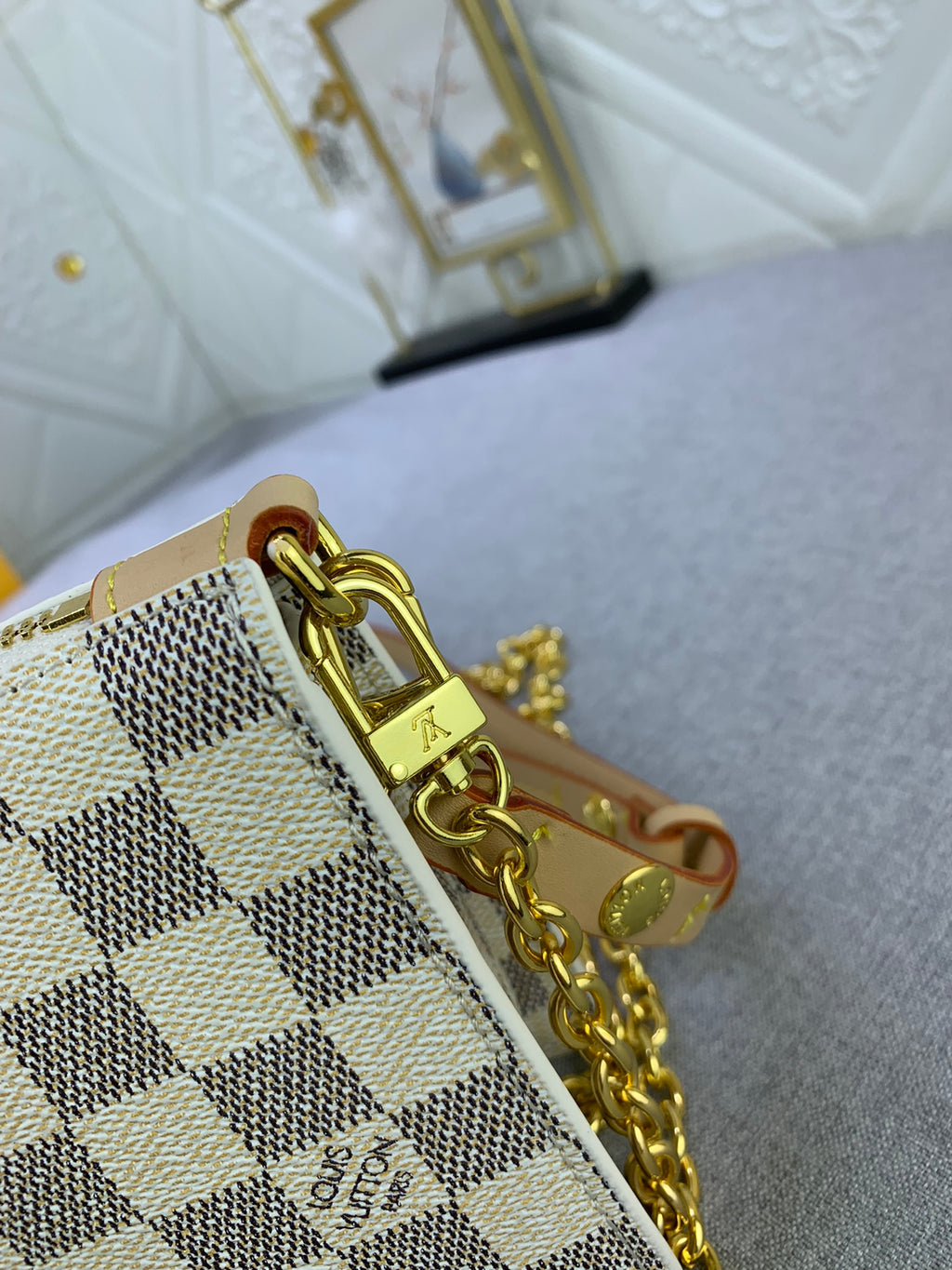 1XE275B Popular  leather bag 