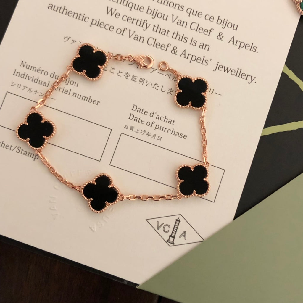 5XVA180K  Popular bracelets 5 flowers normal size1.5cm flower