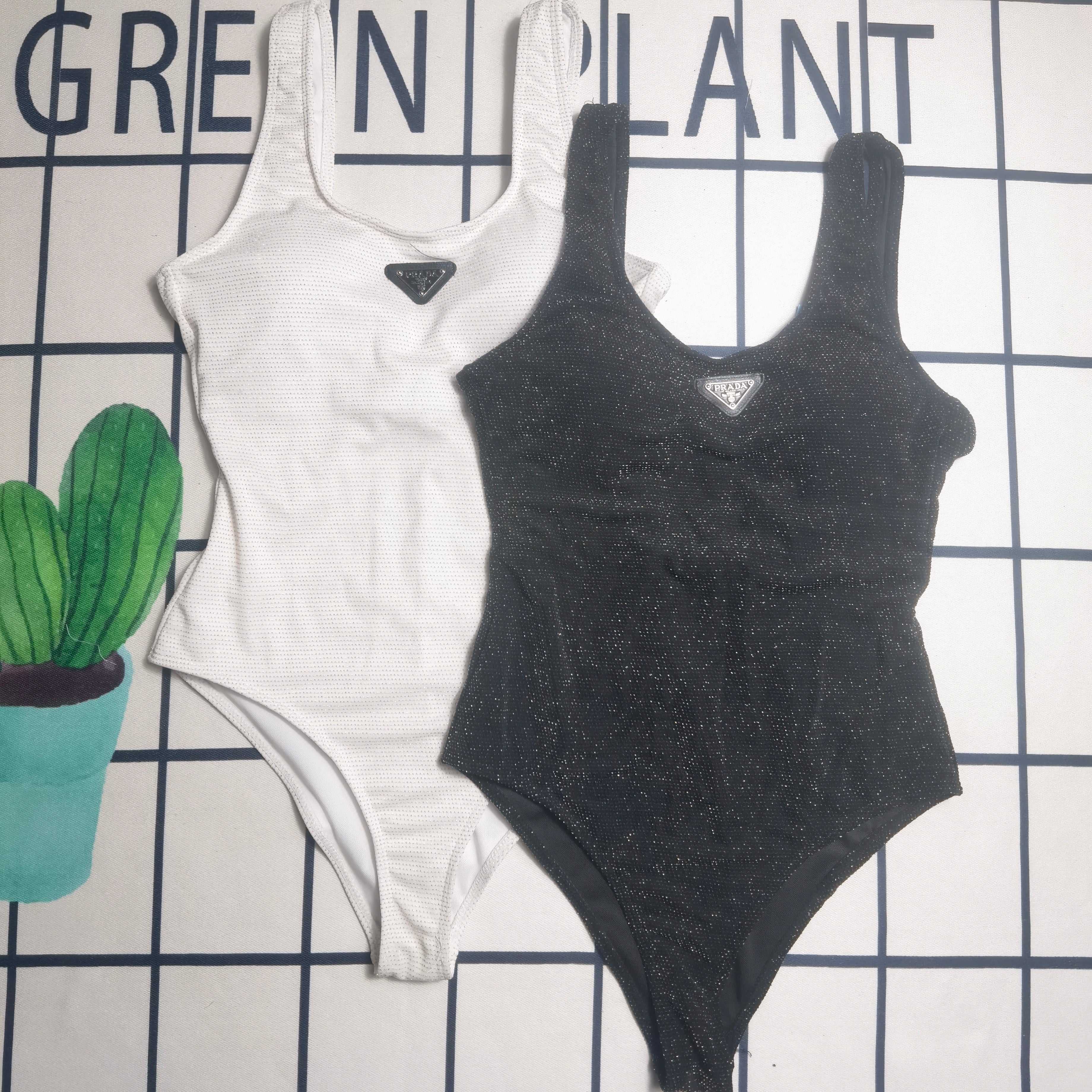 146RP78Y Popular Bikini swimsuit