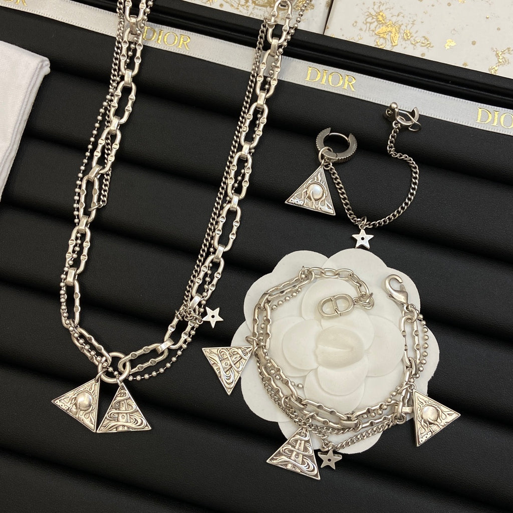 55QD295X Popular Necklaces.Bracelet.earring