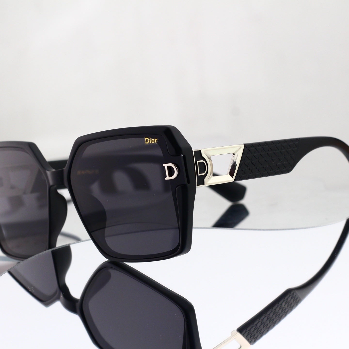 156PD68T Popular Sunglasses