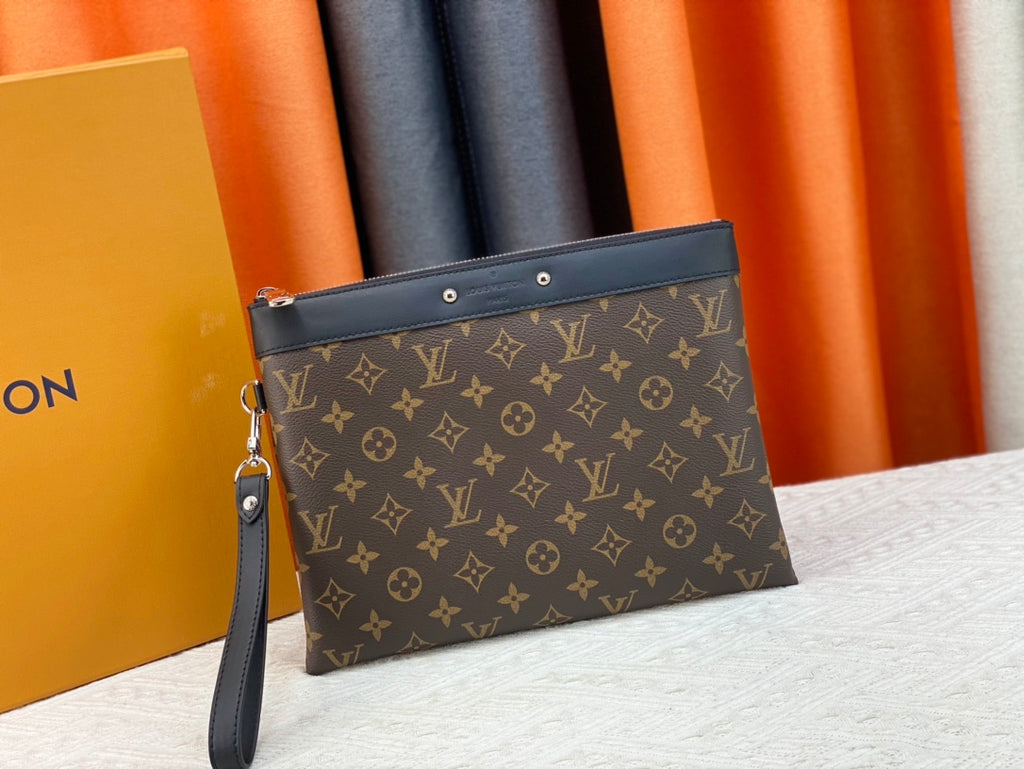 1XE401B Popular   leather bag
