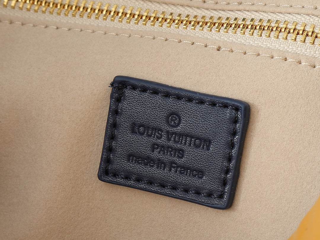 15XE9B Popular  leather bag