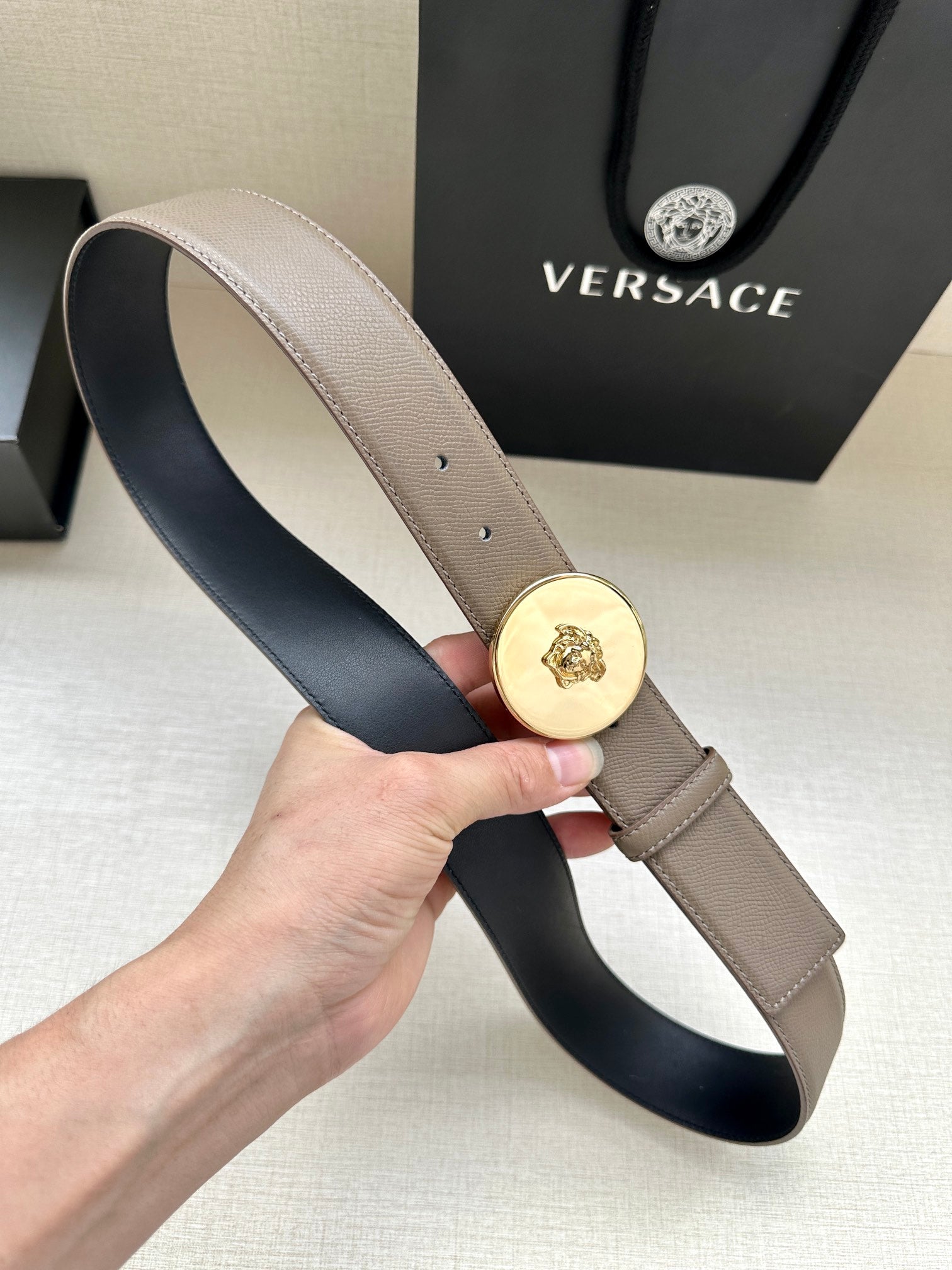 1115QV58P Popular High quality belt With full package