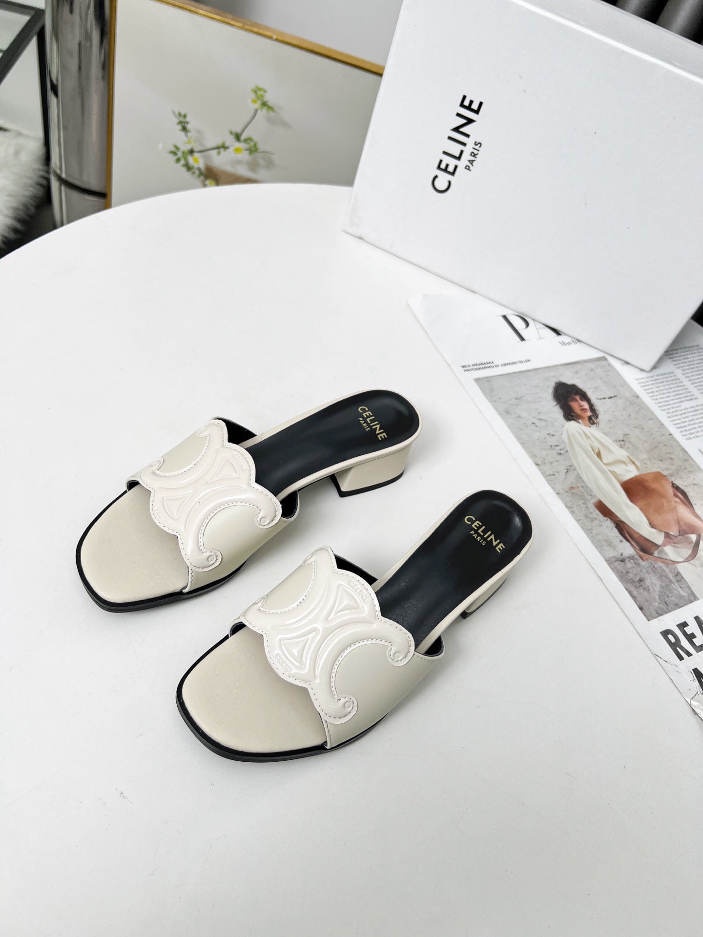 255QCL51Z Popular leather shoes