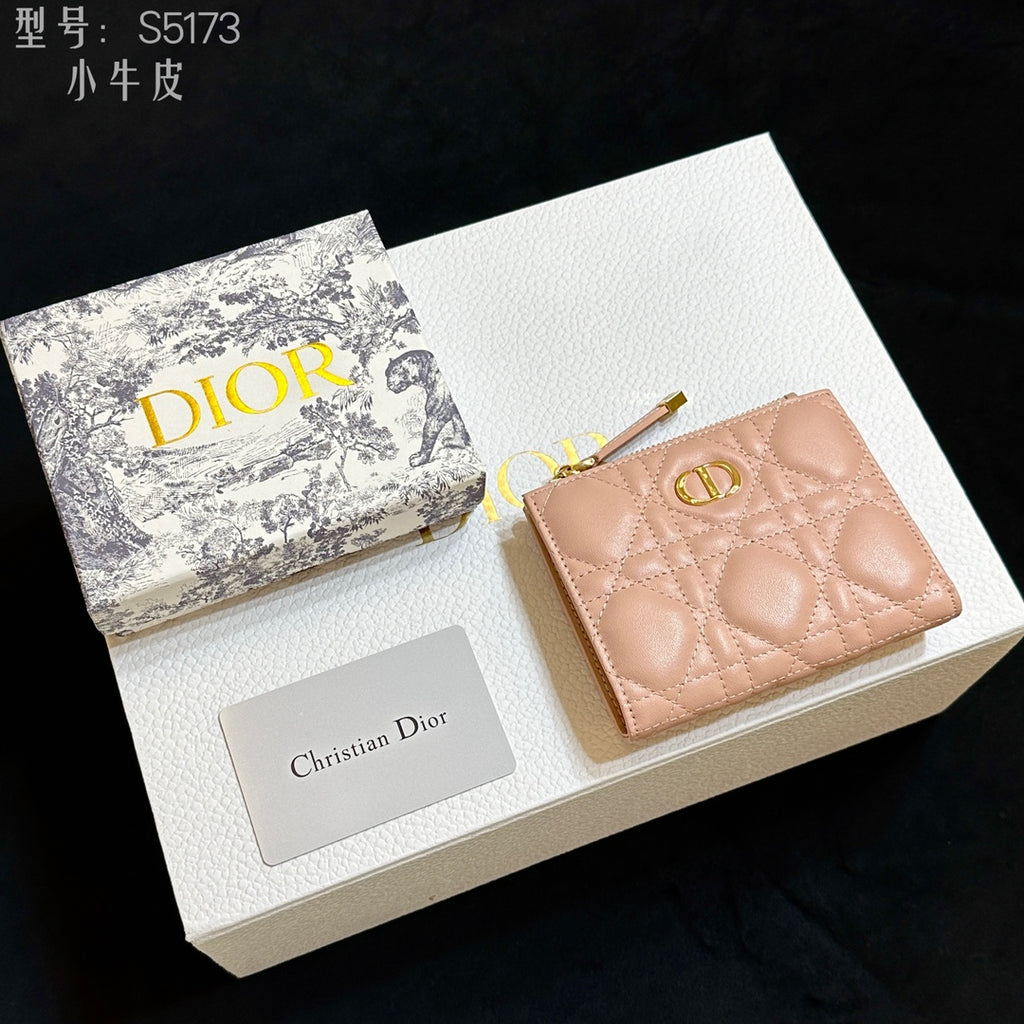 15RD134B Popular Wallets