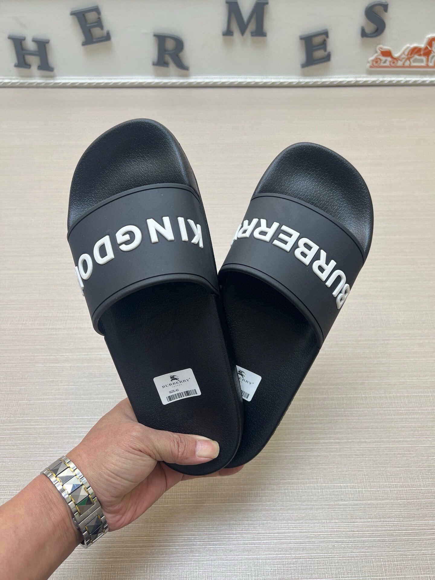 535ZR251Z Popular Slippers