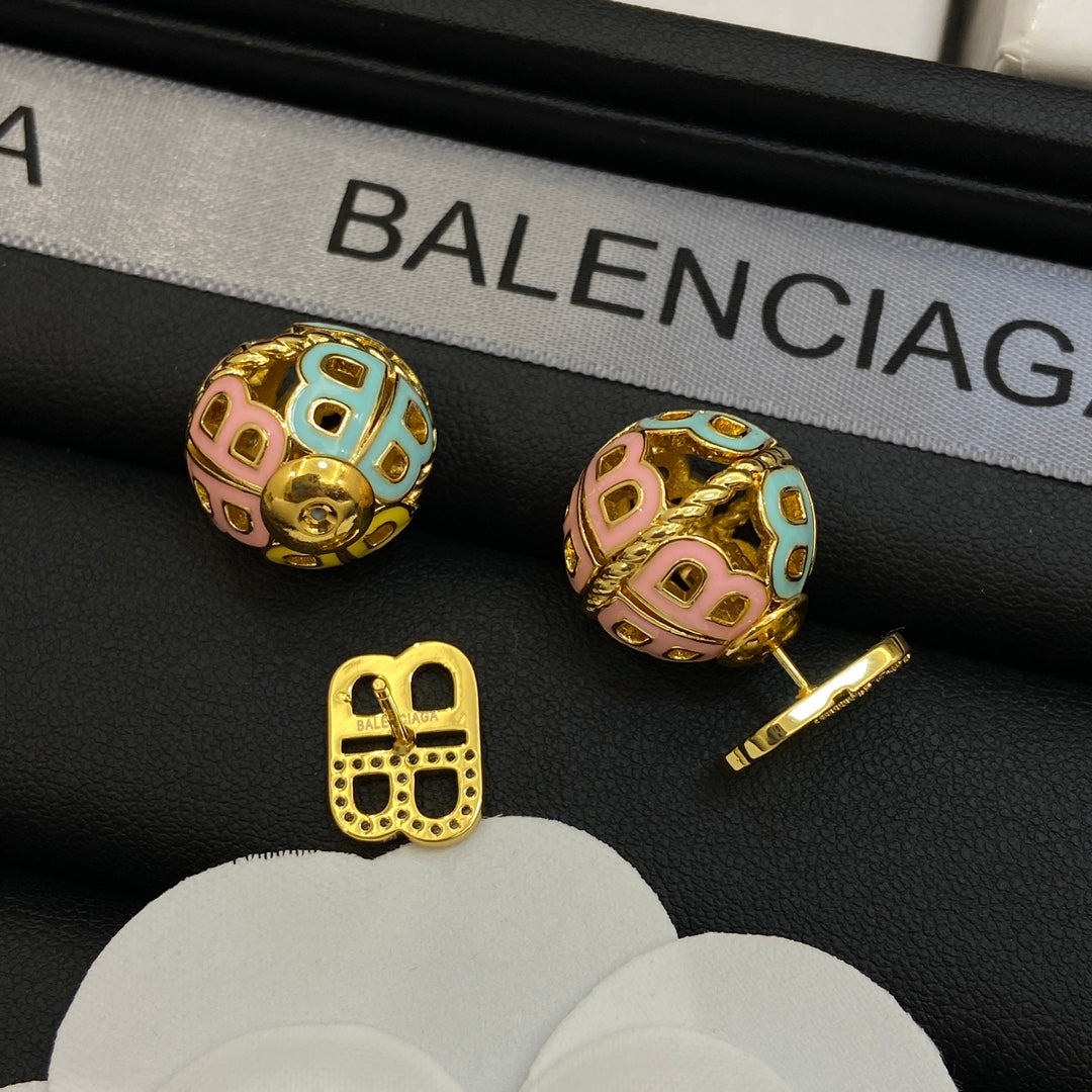 1YJ438E Popular  Earrings