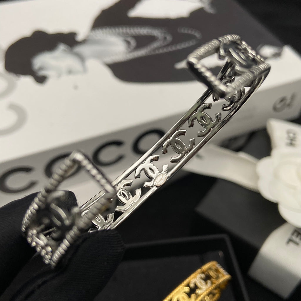 15QC101K  Popular Bracelets