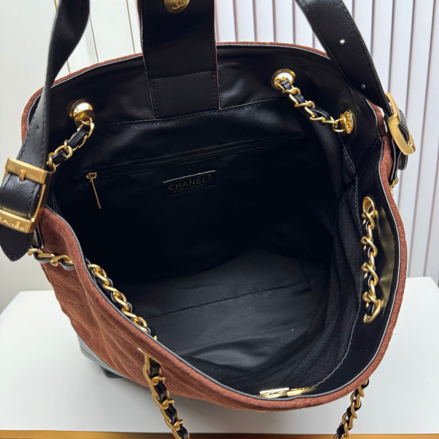 146PC19B Popular leather bag