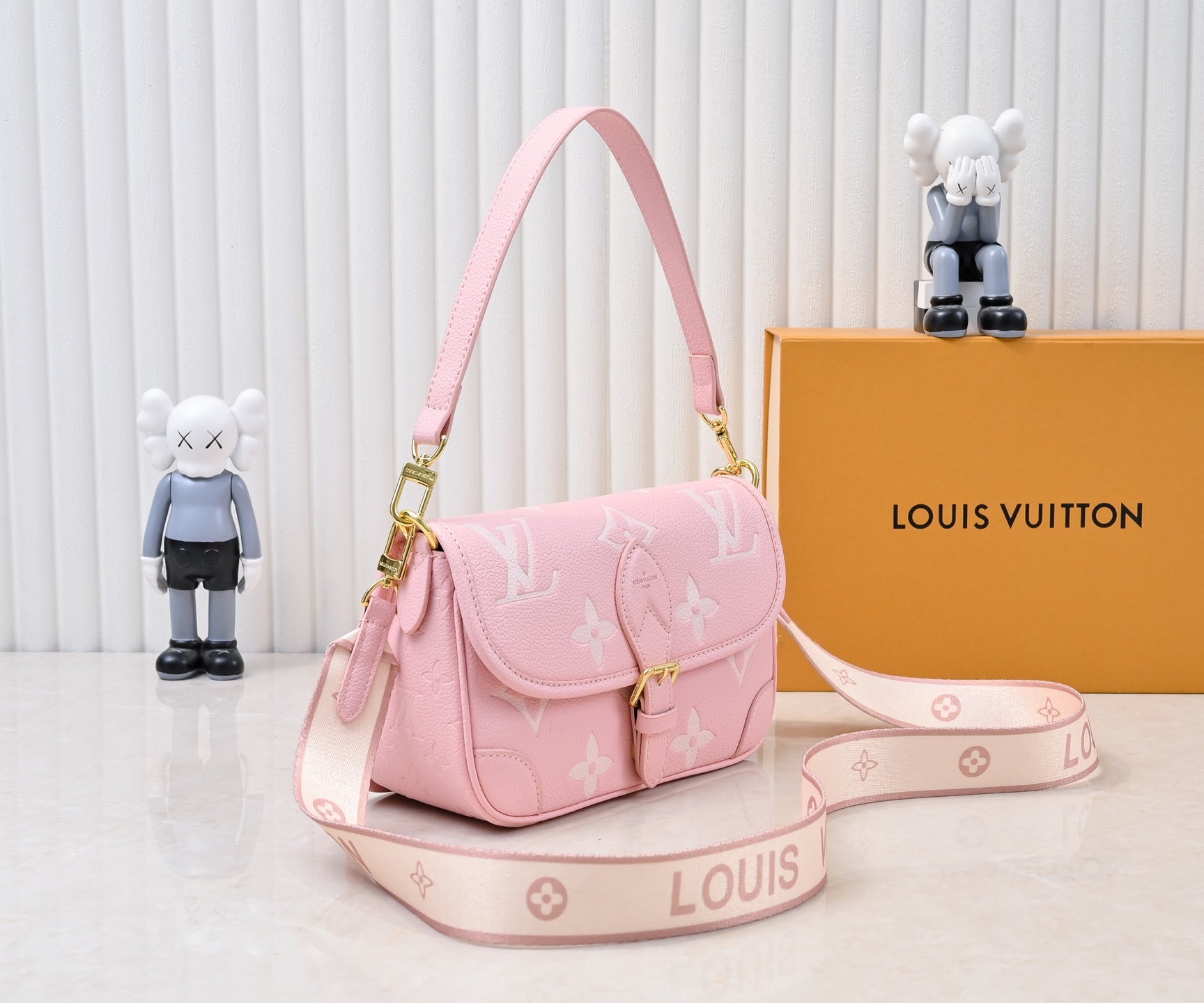 136PE42B Popular leather bag