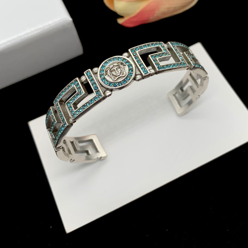1NV73K  Popular bracelet
