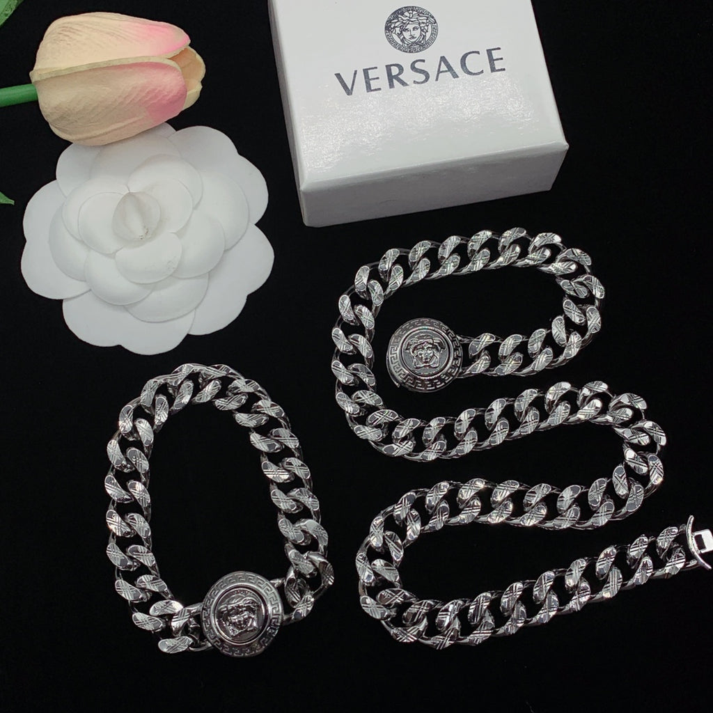 14V118X  Popular  Necklaces