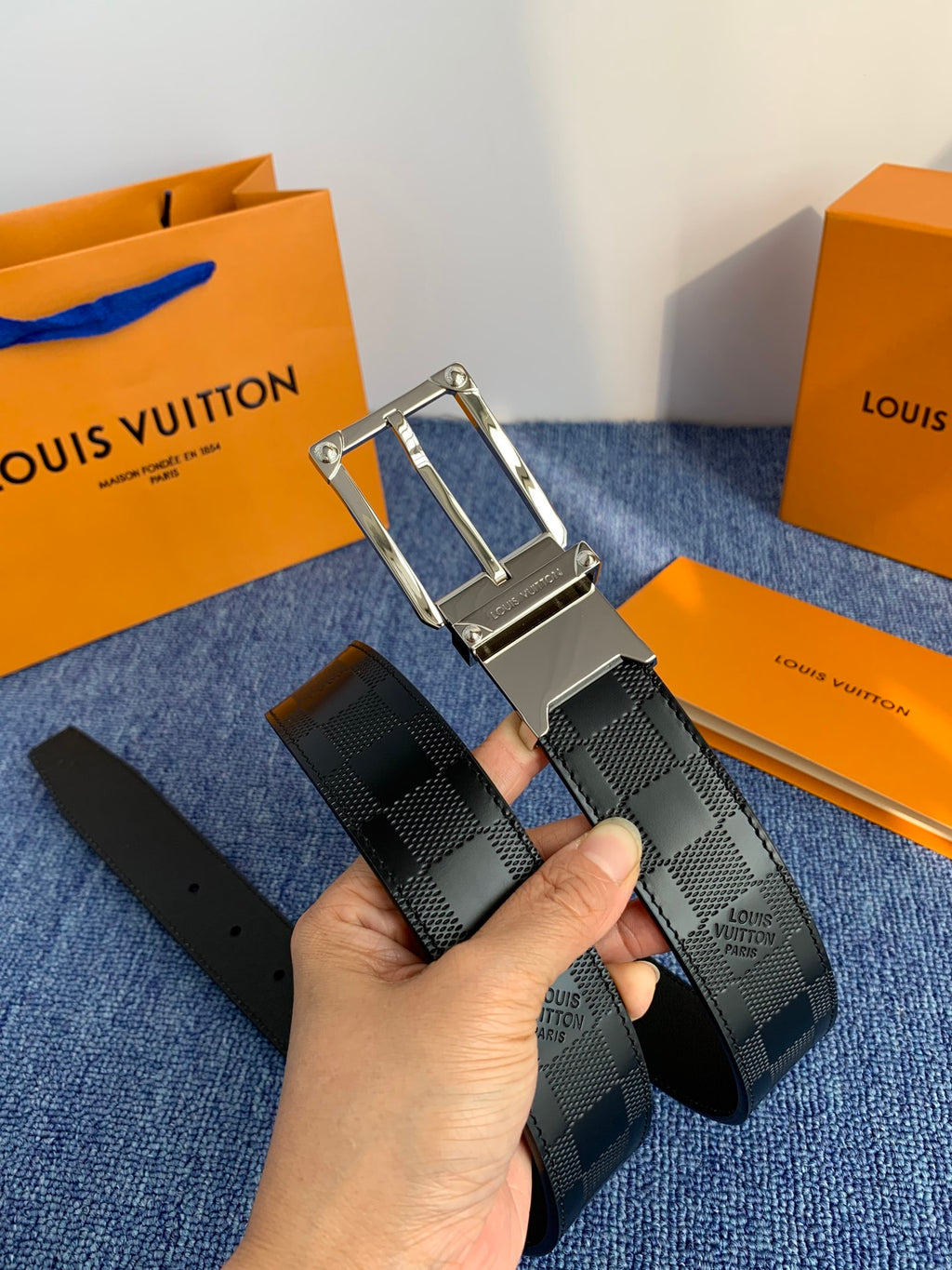P1P36E12 Popular High quality belt With full package