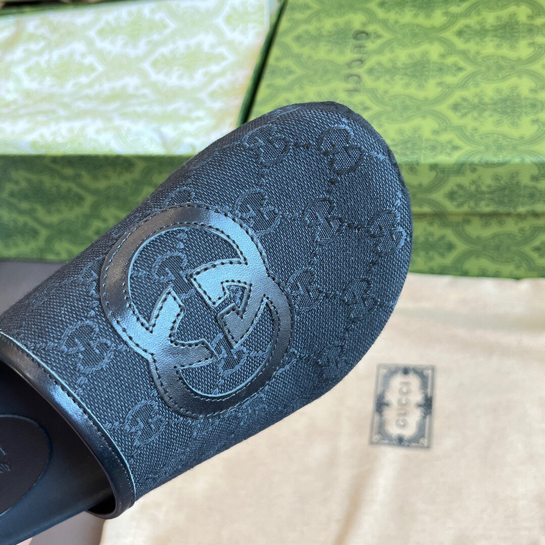 2YB26Z Popular Slippers